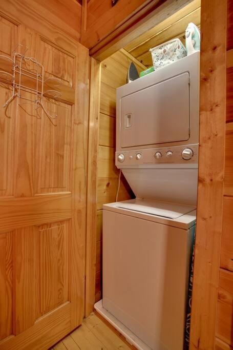 Brave Eagle Cabin セバービル 部屋 写真