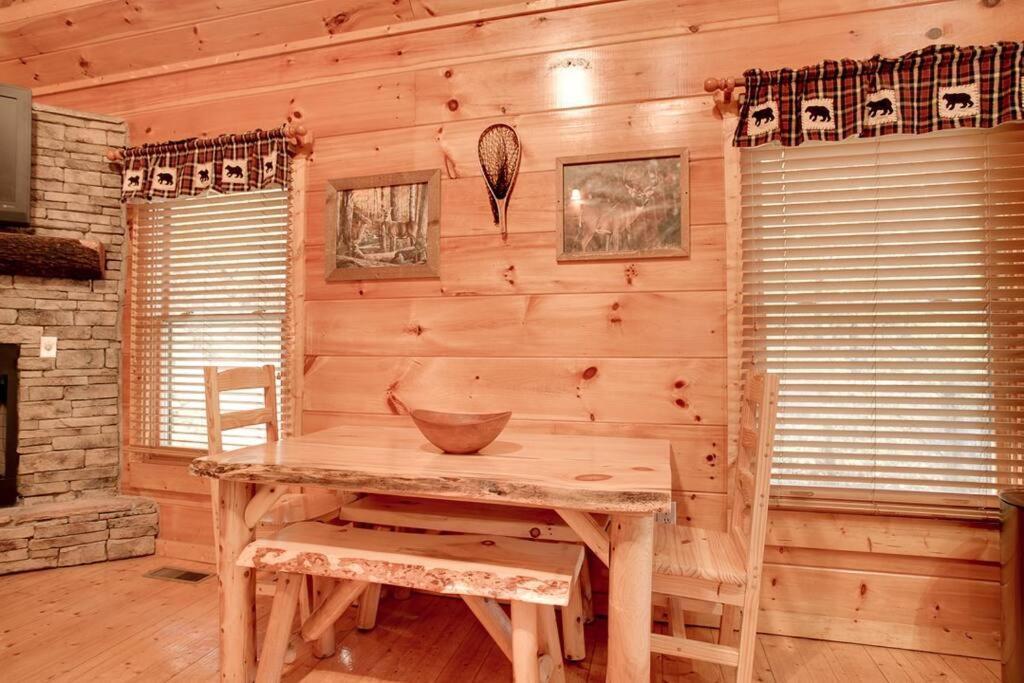 Brave Eagle Cabin セバービル 部屋 写真