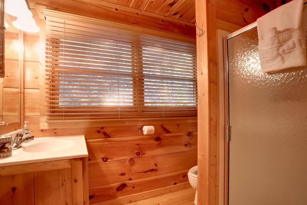 Brave Eagle Cabin セバービル 部屋 写真