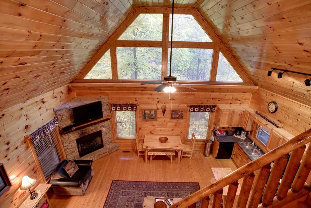 Brave Eagle Cabin セバービル 部屋 写真